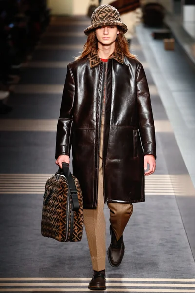 Look 2